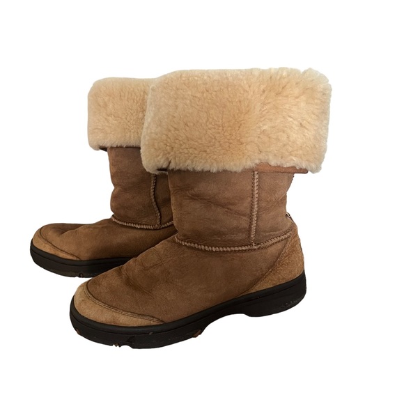UGG Chestnut Ultimate Tall Braid 5340 Leather & Sheepskin Boots 7W - Picture 4 of 8